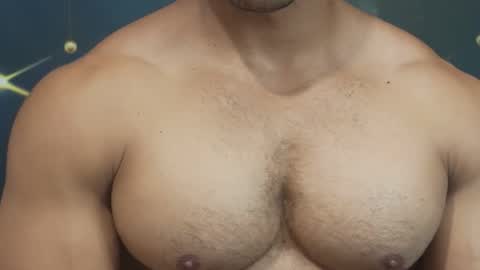 Snapshot of moreno1muscular chatting on 20, 9, 2025 moreno1muscular online show from 20, 9, 2025