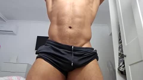 Snapshot of moreno1muscular chatting on 19, 5, 2026 moreno1muscular online show from 19, 5, 2026