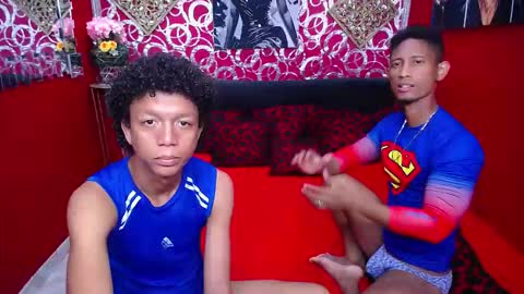 Snapshot of morenoblack23cm chatting on 26, 5, 2026 duohot23 online show from 26, 5, 2026