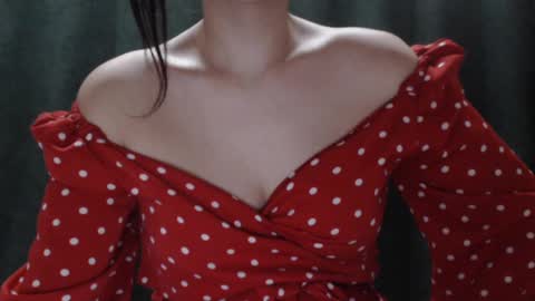 monika online show from 8, 1, 2025