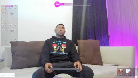 Snapshot of morganandmegan01 chatting on 28, 2, 2026 online show from 28, 2, 2026