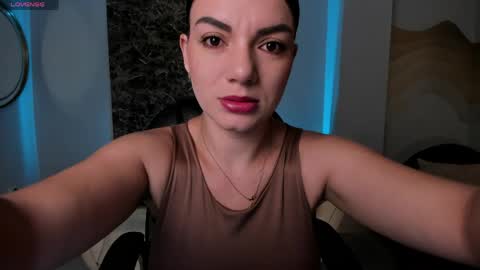 Snapshot of morganhicks chatting on 27, 4, 2026 Morgan Hicks online show from 27, 4, 2026