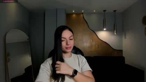 Snapshot of morganhicks chatting on 21, 5, 2026 Morgan Hicks online show from 21, 5, 2026