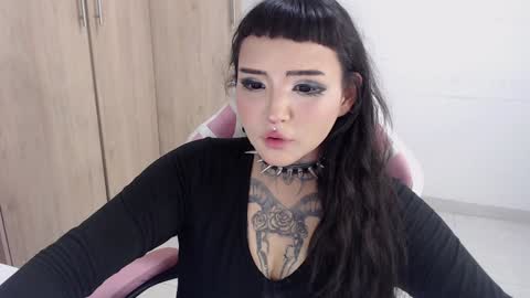 Snapshot of morganmoon1 chatting on 27, 1, 2025 Morgan Moon online show from 27, 1, 2025