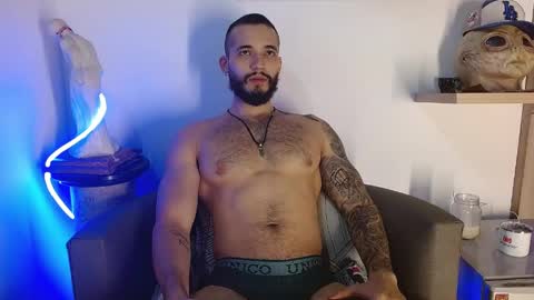 Snapshot of morgann_jones chatting on 17, 4, 2026 morgan online show from 17, 4, 2026