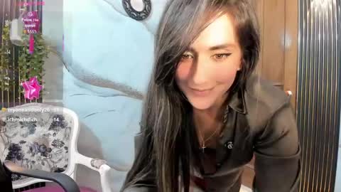 Snapshot of moriahhoe chatting on 13, 5, 2026 Moriah online show from 13, 5, 2026