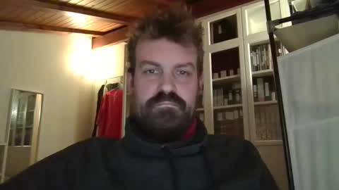 Snapshot of morritz chatting on 4, 12, 2024 morritz online show from 4, 12, 2024