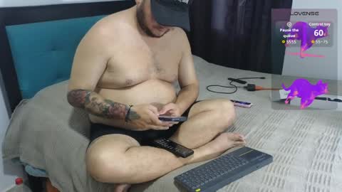 moshi_uwu online show from 4, 4, 2026