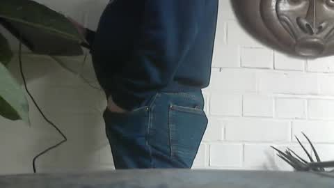 Snapshot of motofann2 chatting on 16, 1, 2025 motofann2 online show from 16, 1, 2025