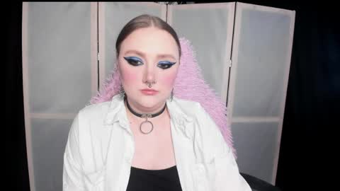 Snapshot of motorkate chatting on 12, 5, 2026 motorkate online show from 12, 5, 2026