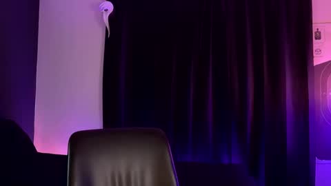 mount_vesuvius online show from 16, 11, 2025