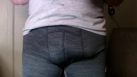 Snapshot of mountainmanny chatting on 13, 11, 2025 Manny online show from 13, 11, 2025