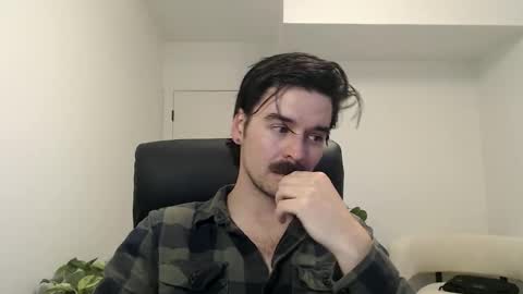 Snapshot of moustachematt chatting on 26, 5, 2026 moustachematt online show from 26, 5, 2026
