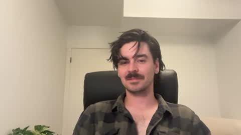 Snapshot of moustachematt chatting on 15, 6, 2026 moustachematt online show from 15, 6, 2026