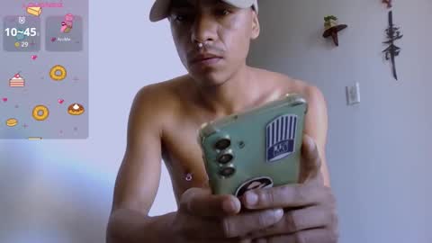 Snapshot of mowgli_ff chatting on 7, 11, 2025 Mowgli online show from 7, 11, 2025