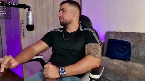 Snapshot of mr_david_cox chatting on 23, 2, 2025 David online show from 23, 2, 2025