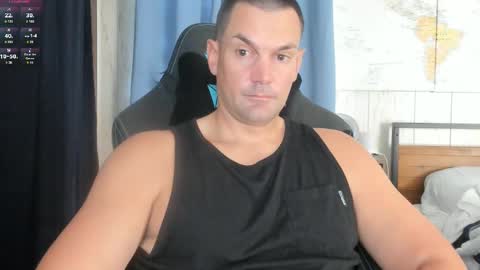 Snapshot of mr_mac69 chatting on 12, 9, 2025 Cam online show from 12, 9, 2025