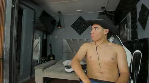 mr_mois online show from 26, 4, 2026