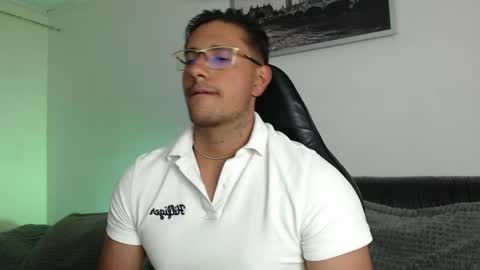 AARON online show from 16, 5, 2026