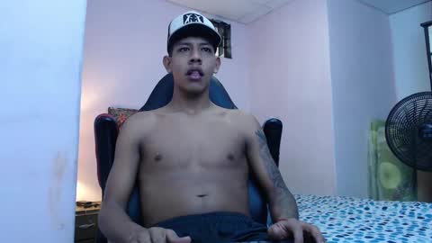 mr_stiven_ online show from 22, 1, 2025