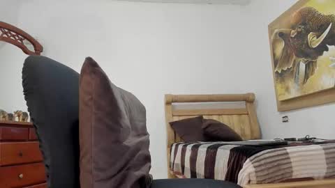 mr_stiven_ online show from 5, 3, 2026