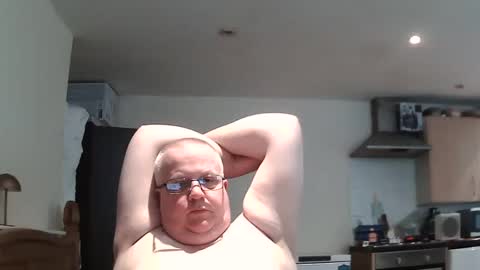 Snapshot of mralistairgoldiegmailcom chatting on 2, 5, 2026 Professor-Perv online show from 2, 5, 2026