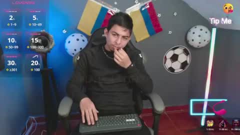 Snapshot of mralpha_latino chatting on 21, 6, 2026 Alpha LATINO online show from 21, 6, 2026
