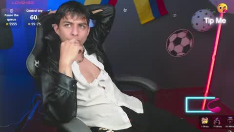 Snapshot of mralpha_latino chatting on 25, 6, 2026 Alpha LATINO online show from 25, 6, 2026