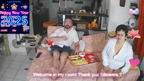 Snapshot of mrandmrsswetness84 chatting on 23, 1, 2025 MrAndMrsSwetness84 online show from 23, 1, 2025