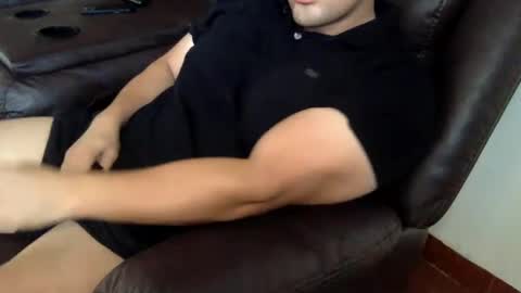 Snapshot of mrbree chatting on 10, 9, 2025 Mr Bree online show from 10, 9, 2025