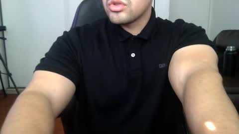 Snapshot of mrbree chatting on 27, 10, 2025 Mr Bree online show from 27, 10, 2025