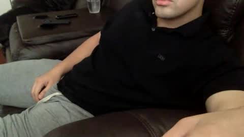 Snapshot of mrbree chatting on 29, 10, 2025 Mr Bree online show from 29, 10, 2025