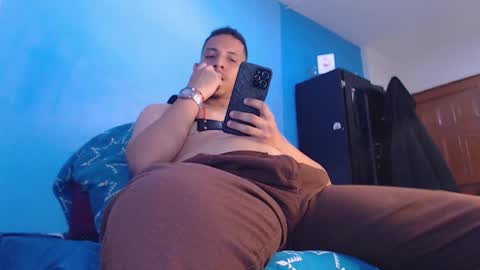 Snapshot of mrchrisdaniel chatting on 15, 12, 2025 Christtofer online show from 15, 12, 2025