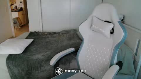 Snapshot of mrdr000 chatting on 11, 5, 2026 mrdr000 online show from 11, 5, 2026
