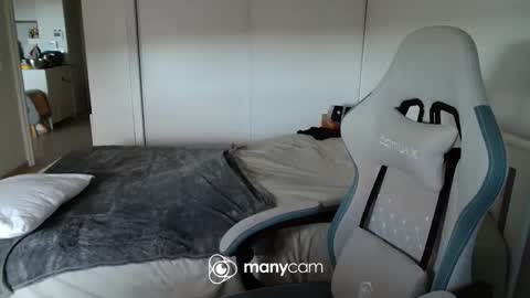 Snapshot of mrdr000 chatting on 3, 6, 2026 mrdr000 online show from 3, 6, 2026
