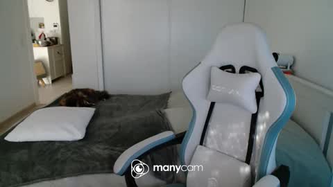 Snapshot of mrdr000 chatting on 5, 6, 2026 mrdr000 online show from 5, 6, 2026