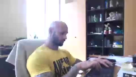 Snapshot of mrga591904 chatting on 18, 6, 2026 mrga591904 online show from 18, 6, 2026