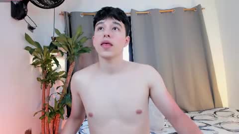 Snapshot of mrhot_night chatting on 25, 6, 2026 Bastian online show from 25, 6, 2026