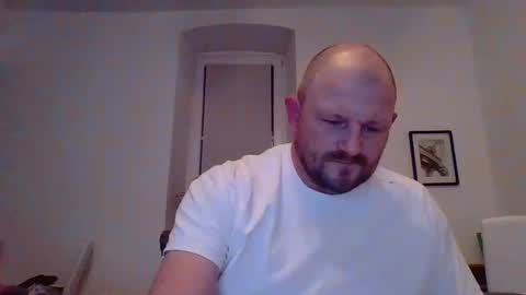 Snapshot of mrhotsex69 chatting on 8, 1, 2025 mrhotsex69 online show from 8, 1, 2025