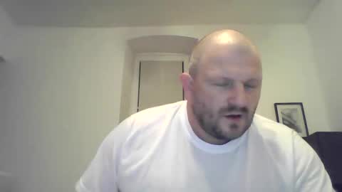 Snapshot of mrhotsex69 chatting on 16, 9, 2025 mrhotsex69 online show from 16, 9, 2025