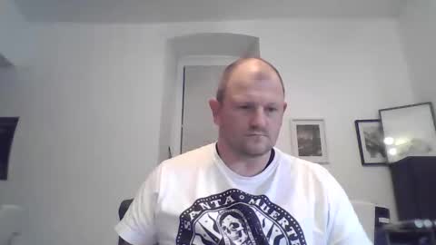 Snapshot of mrhotsex69 chatting on 26, 10, 2025 mrhotsex69 online show from 26, 10, 2025