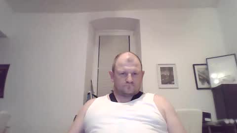 Snapshot of mrhotsex69 chatting on 28, 10, 2025 mrhotsex69 online show from 28, 10, 2025