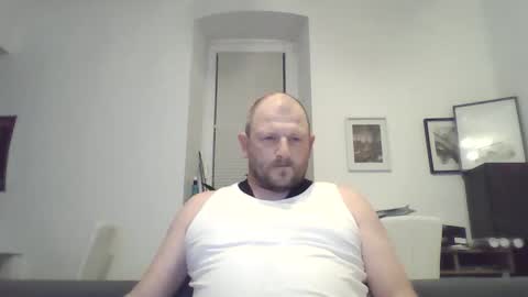 Snapshot of mrhotsex69 chatting on 19, 11, 2025 mrhotsex69 online show from 19, 11, 2025