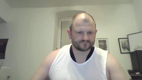 Snapshot of mrhotsex69 chatting on 27, 11, 2025 mrhotsex69 online show from 27, 11, 2025