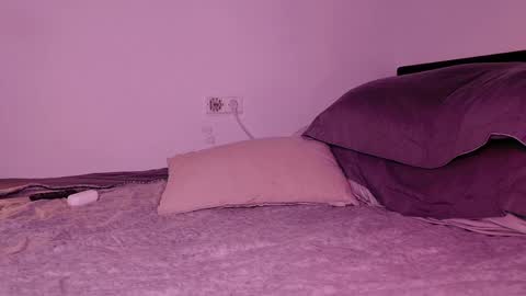 Snapshot of mrj9921 chatting on 10, 1, 2025 Juan online show from 10, 1, 2025