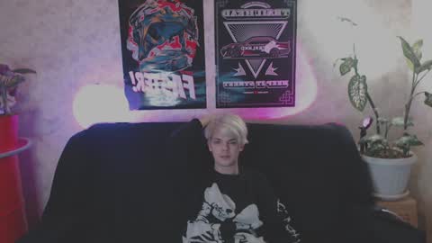 mr leo online show from 25, 1, 2025