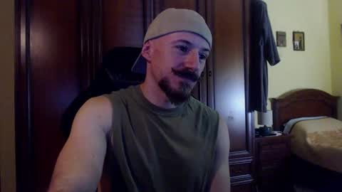 Snapshot of mrman0223 chatting on 20, 11, 2025 Antony online show from 20, 11, 2025