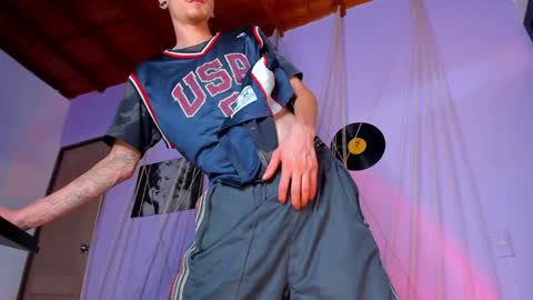 Snapshot of mrshaggy_ chatting on 21, 1, 2025 Mr Shaggy online show from 21, 1, 2025