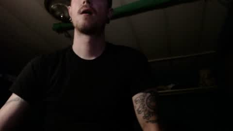 Snapshot of mrwickeddick chatting on 14, 7, 2026 Winchester online show from 14, 7, 2026