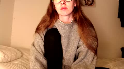 Snapshot of ms__mila chatting on 18, 3, 2026 online show from 18, 3, 2026